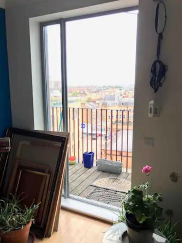 2 Bedrooms Flat with Balcony - Central London, London, London