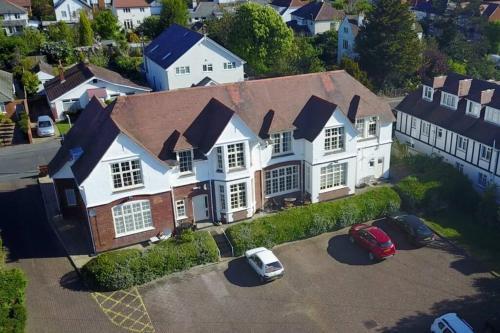 CLEWER LODGE, Whitstable, Kent