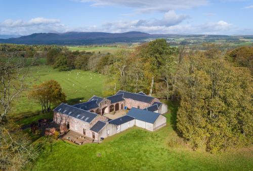 Loch Lomond Finnich Cottages