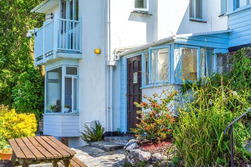 Looe Self Catering