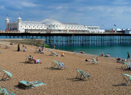 The City of Brighton and Hove Villa Sleeps 32 WiFi, Brighton, East Sussex