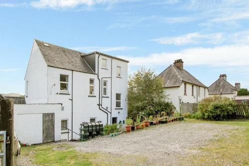 Caledonian canal apartment, Corpach