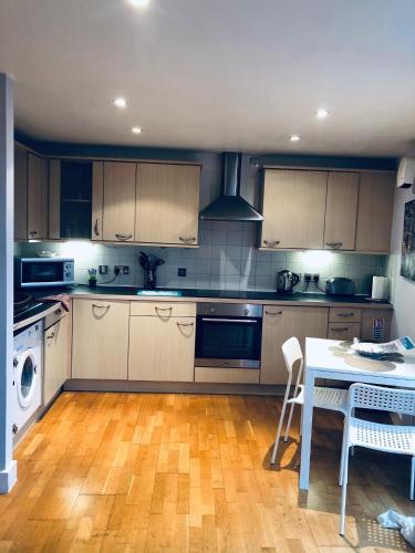 2 Bed Apartment Central Nottingham