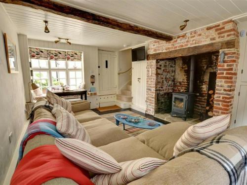 Cozy Holiday Home in Deal Kent with Garden