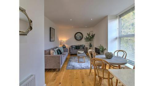 Stunning 2BR apt in the heart of Chorlton, Manchester, Greater Manchester