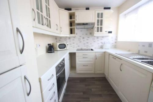 Family home near Southmead Hospital, free parking!