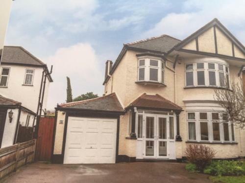 Detached House with Large Garden