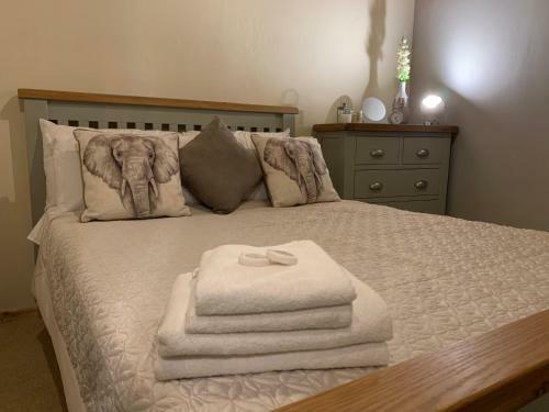 Westend holiday room, Brecon, Powys