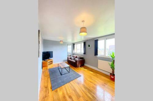 SPACIOUS THREE BED CITY HOUSE - Parking / Netflix, Sheffield, South Yorkshire