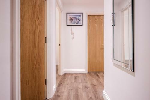 Watford Central Serviced Apartments - F3, Watford, Hertfordshire