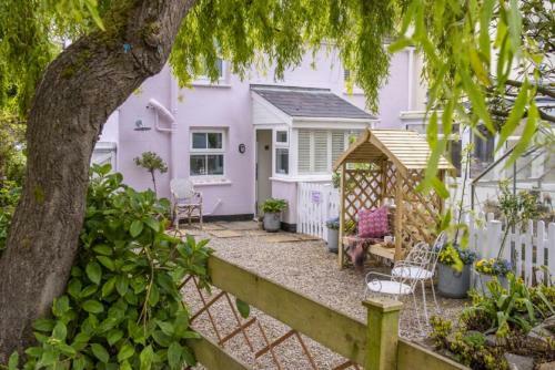 Pink Cottage, Penzance, Cornwall