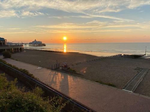 Lovely Seaside Apartment in Central Eastbourne, Eastbourne, East Sussex