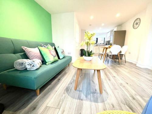 Koala and Tree - Luxury Covent Garden 3 Bed Duplex, Cambridge, Cambridgeshire