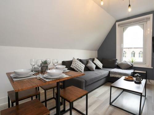 Pass the Keys 3bed Apartment 5mins walk from beach & Southsea, Portsmouth, Hampshire