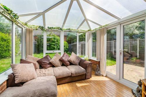 Amazing Hot Tub House with Games Room