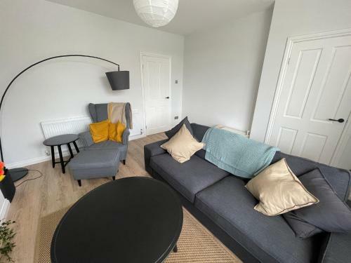 Modern & Spacious Home with Garden and Parking, Sheffield, South Yorkshire