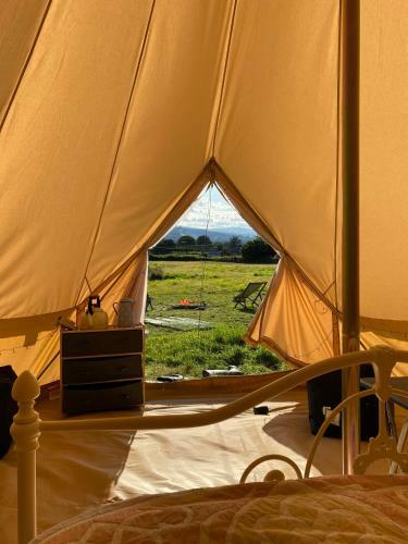 Boutique Bell Tent- Camp Quiet Mountain North Wales, Ruthin, Denbighshire