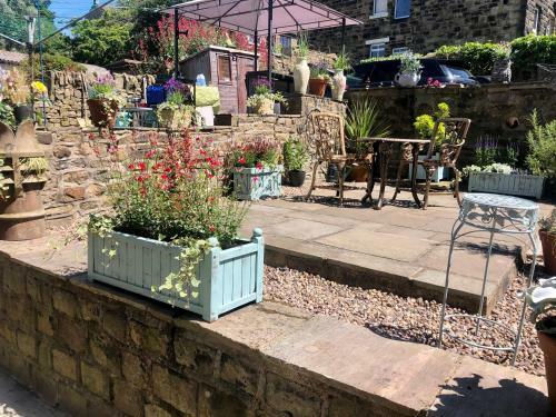 Cosy quirky 3 Bed Cottage in Haworth