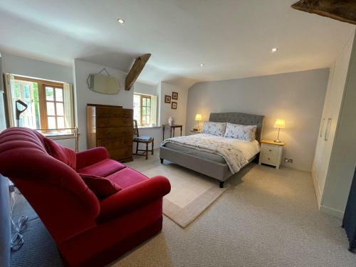 Pass the Keys Cosy & Stylish 2Bedroom cottage next to Cowbridge