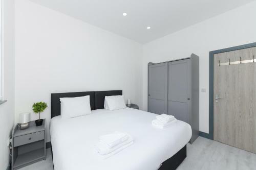 Nottingham City Centre Short Stay Apartments with Parking