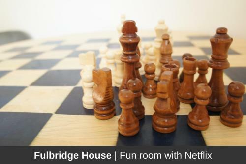 Fulbridge House by Parker Jones - 4 bedroom house with a FUN room