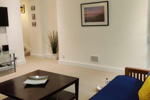 Extremely well located seafront 1 bedroom apartment in Brighton