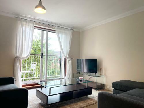 FREE PARKING -Rollsbrook Aprartment - 10 min walk to city centre