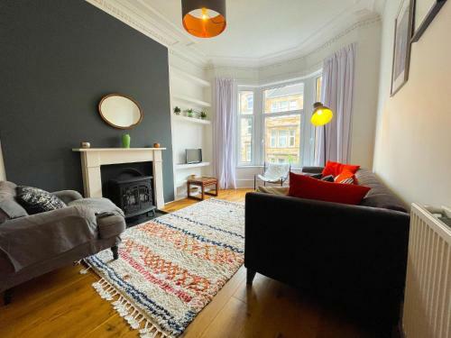 Glasgow West End Apartment - Botanic Gardens