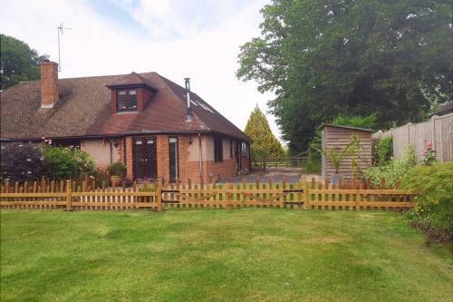 Ashwood Holiday Cottage., Ashford, Kent