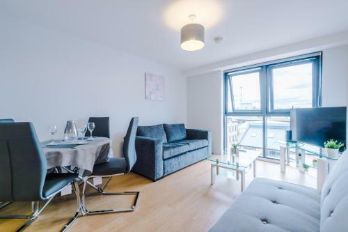 ✰OnPoint - MODERN 2 Bed Apartment Close To Centre✰, Leeds, West Yorkshire