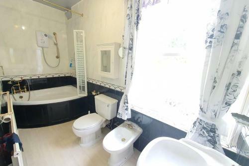 Spectacular Period Property Located In Leicester