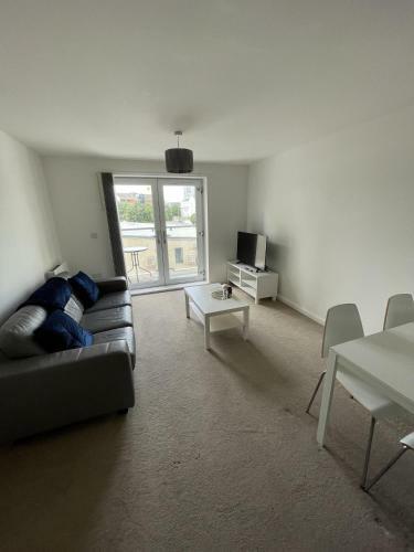 Modern 2-Bed Apartment in the heart of Salford Quays, Manchester, Greater Manchester