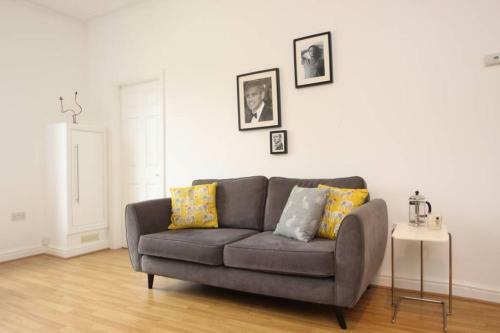 Stunning 1 bedroom apartment in Roundhay Leeds., Leeds, West Yorkshire