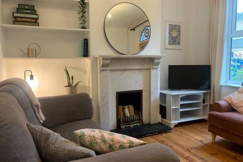 Beautiful two bed Victorian terrace house