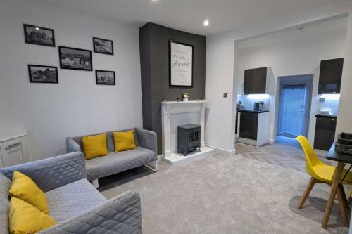 Newly Refurbished Two Bedroom Boutique Property., Hastings, East Sussex