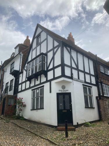 Oak Corner, Rye, East Sussex