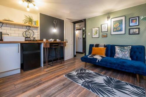 Modern 1-bed Central Apartment with Outside Space, Brighton, East Sussex